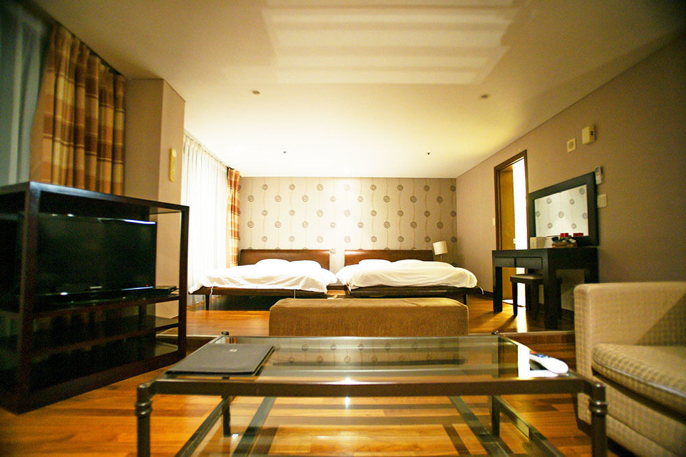 Lake Hills Jeju Resort Szogüpho Kültér fotó